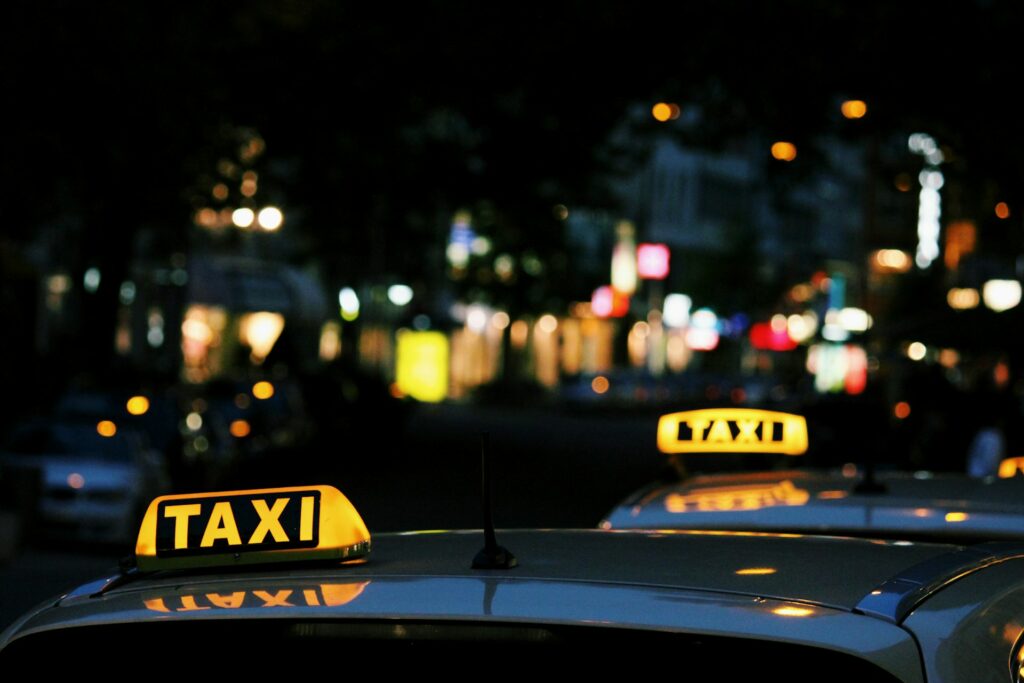 24/7 taxi service mississauga